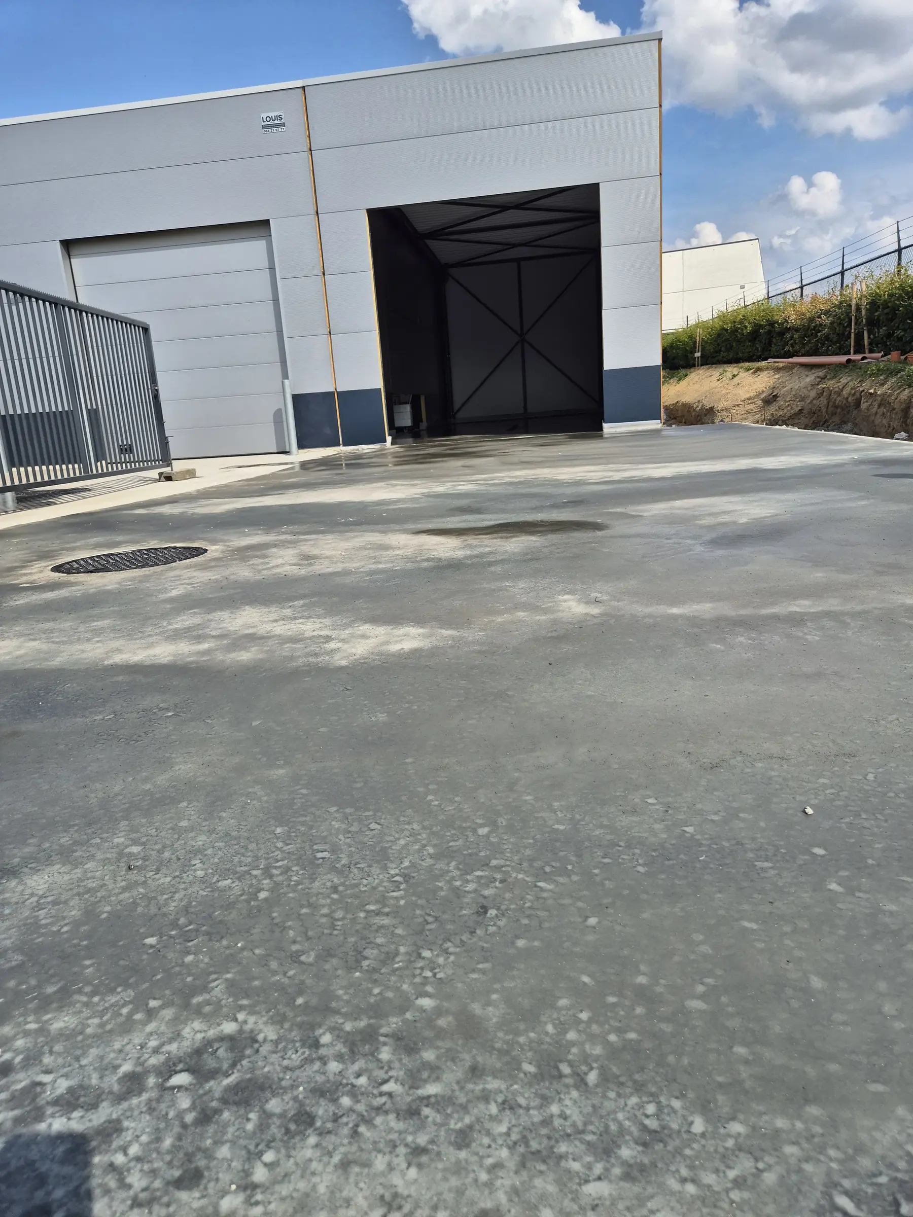 Betonfläche beim Projekt Fernelmont